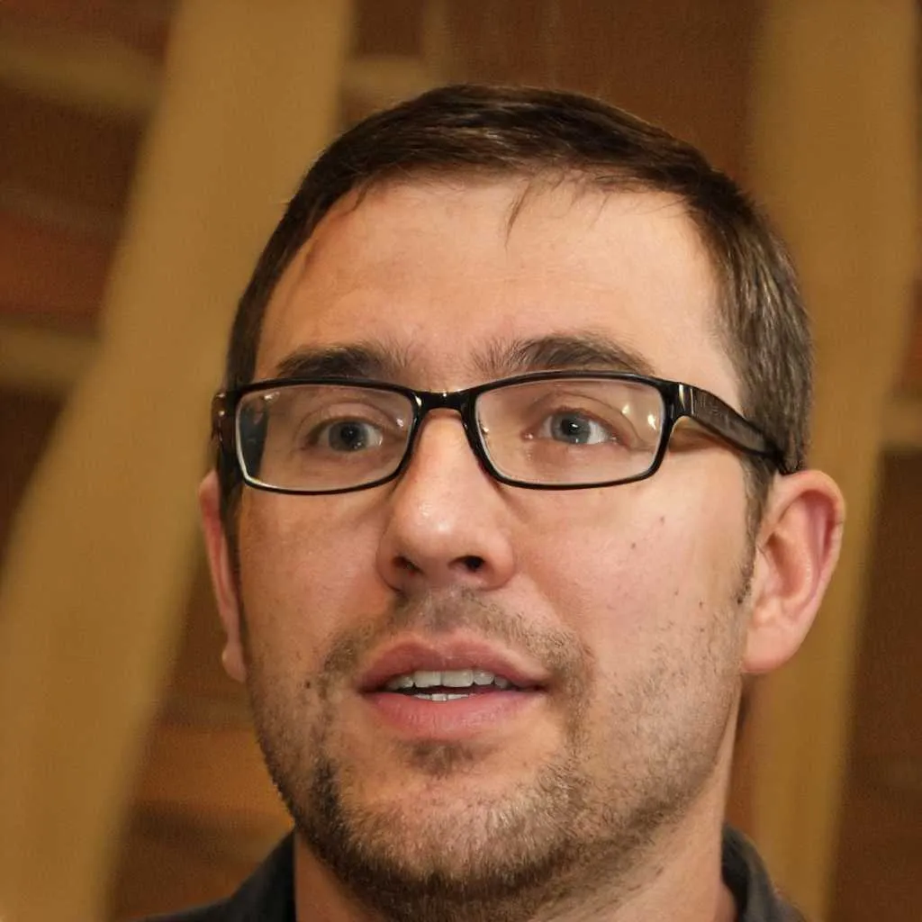 Tobias S.